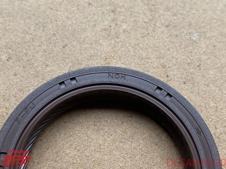 PAJERO3.4 V70V60V90V80 6G72 6G75 6G74 ENGINE OIL SEAL,CRANKSHAFT,FRONT MD372249
