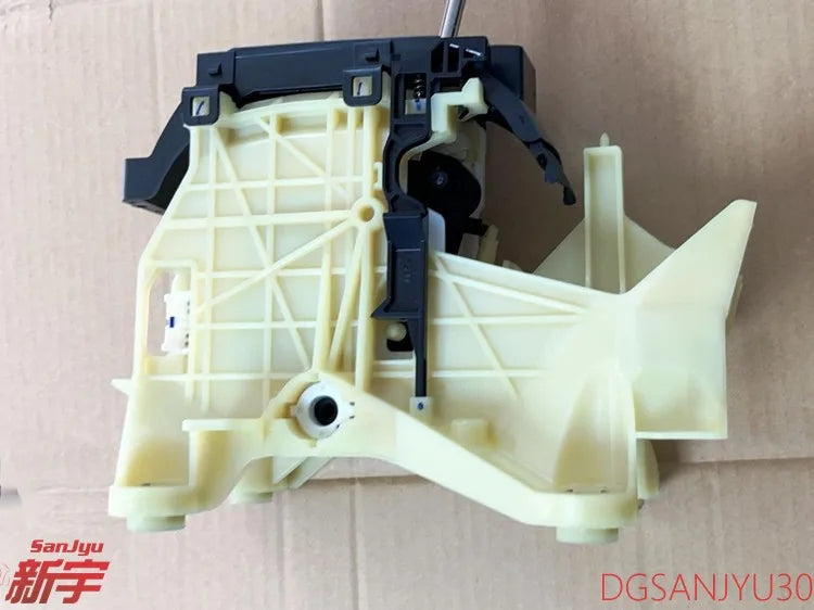 OUTLANDER3 GF0W LEVER ASSY,A/T SHIFT CVT GF8W
