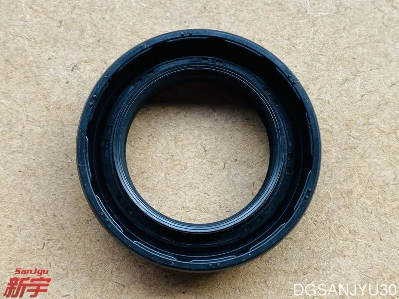 PAJERO IO H77W H76W H65H67W OIL SEAL,FREEWHEEL CLUTCH DIFF SIDE 32062C MR195329