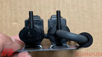 PAJERO V90W V80W VALVE,FREEWHEEL CLUTCH CONTROL SOLENOID 8657A031 GENUINE