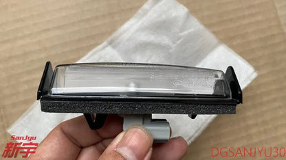 PAJEROSPORT KH0W KG0W LAMP ASSY,LICENSE PLATE 8341A149