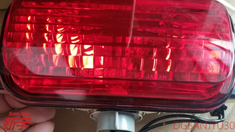 PAJERO4 V90WV80W  LAMP KIT,FOG,REAR 8337A068 8337A090