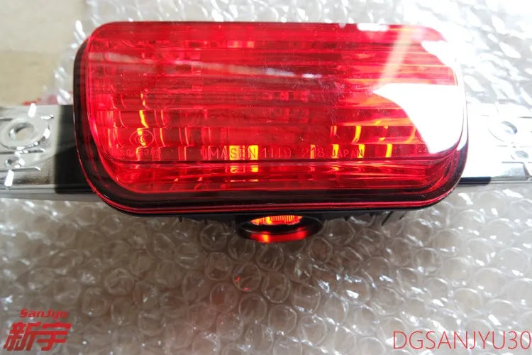 PAJERO4 V90WV80W  LAMP UNIT,FOG,REAR 8337A089