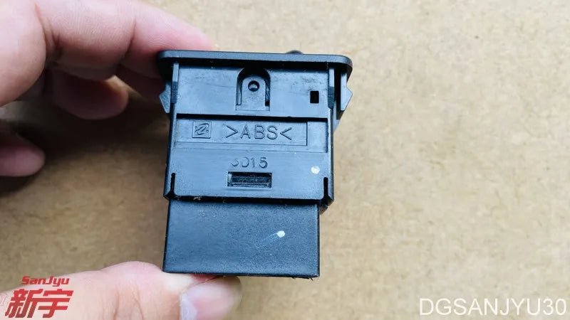 DELICA P00W SWITCH,HAZARD WARNING LAMP