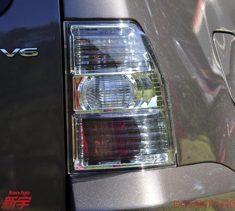 PAJERO4 MK4 V90W LAMP ASSY,COMBINATION,REAR GENUINE 8330A566 8330A565