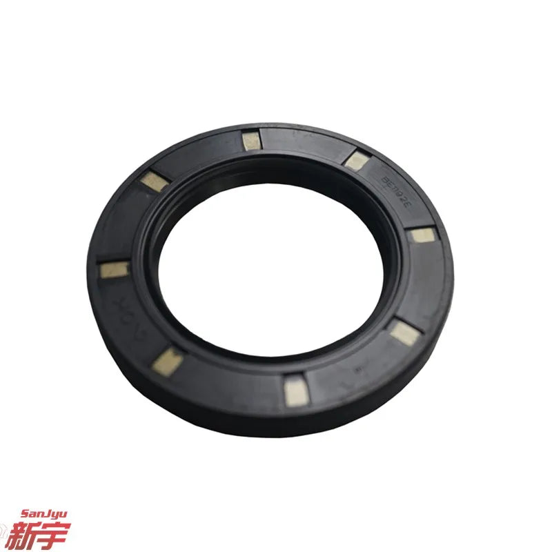 PAJERO3.4 V70V60V80V90 OIL SEAL,FREEWHEEL CLUTCH DIFF SIDE MB620515
