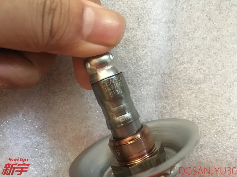 OUTLANDER3 GF78W ASX ECLIPSECROSS GK2W SENSOR,ENG CONTROL OXYGEN 1588A305 GENUINE