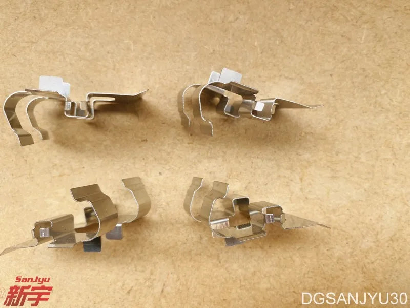 PAJERO IO H76 TR4 GALANT EA0A SPACE WOGAN N30W N40W CLIP SET,REAR BRAKE MR389621