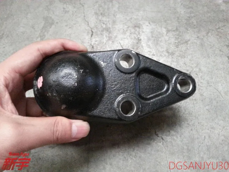 PAJERO3 V73V77V63V75W BALL JOINT KIT,REAR SUSP UPR ARM MN133705 MR508130