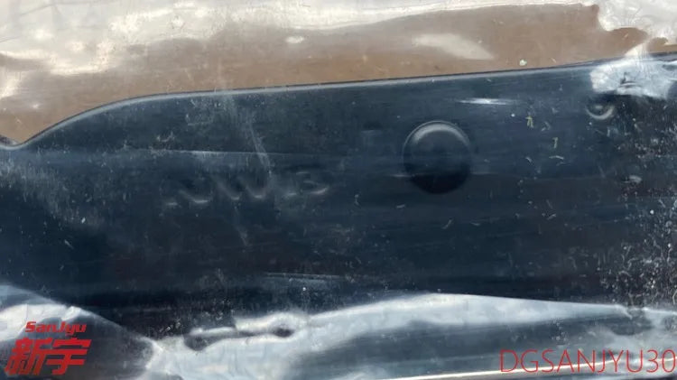 PAJERO4 V90W V80W BLADE ASSY,WINDSHIELD WIPER 8250A204 500mm 8250A203 550mm