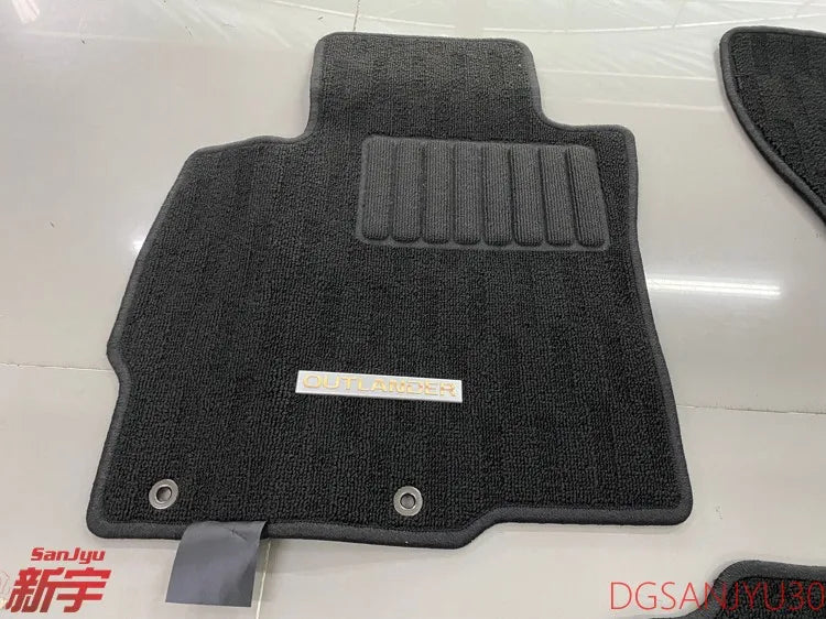 Outlander3 GF0W LHD original car carpet Left front driver position MAT, 2013-2021