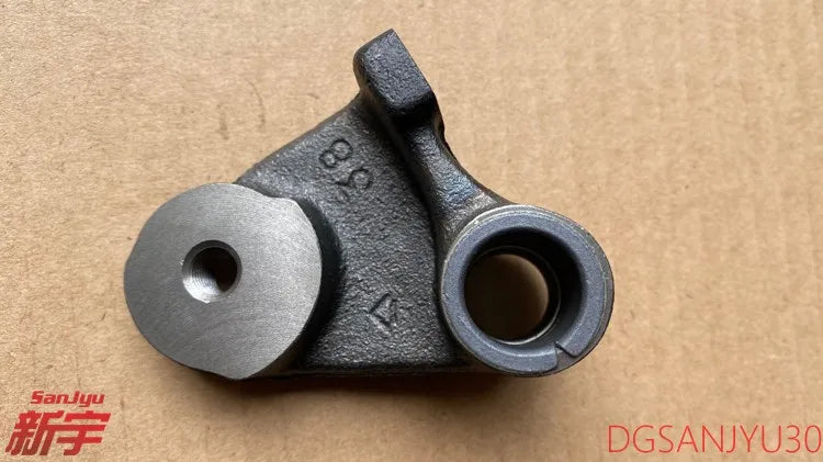 PAJERO3/4 MK3/4 V70W V60W V90W V80W ARM,TIMING BELT TENSIONER MD151401
