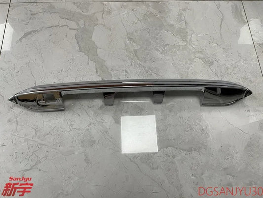 PAJEROSPORT2 KH0W GARNISH KIT,TAILGATE CHROME PLATING With reverse image mounting hole or not
