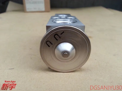 OUTLANDER2 CW0W LANCER10 CY0A ASX GA0W VALVE,A/C EXPANSION 7810A126 GENUINE