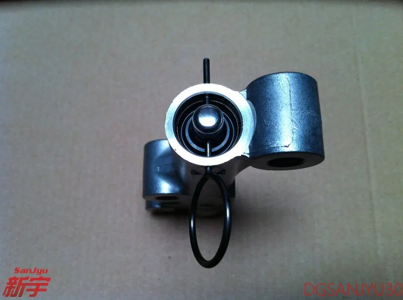PAJERO V73V93V7577V97 6G72 6G74 6G75 ADJUSTER,TIMING BELT TENSIONER MD362861 GENUINE