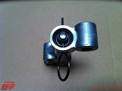 PAJERO V73V93V7577V97 6G72 6G74 6G75 ADJUSTER,TIMING BELT TENSIONER MD362861 GENUINE