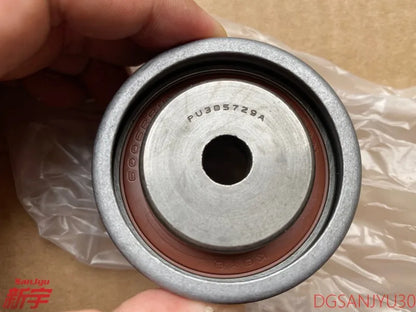 PAJERO V73V93V7577V97 6G72 6G74 6G75 PULLEY,TIMING BELT IDLER MD319022 GENUINE