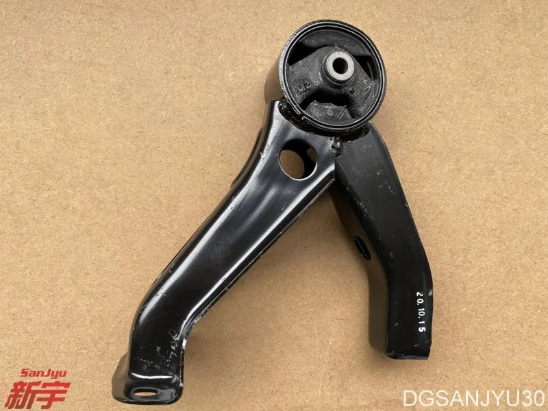 OUTLANDER2 CW6W CW8W 6AT BRACKET,ENG REAR ROLL STOPPER engine mount glue REAR MN184094 GENUINE