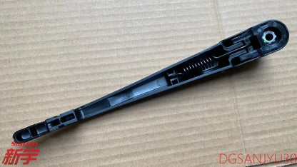 OUTLANDER3 ARM ASSY,REAR WINDOW WIPER (not wiper blades)GMMC