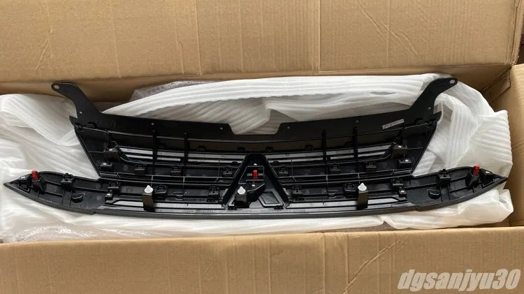 OUTLANDER3 GF0W GG0W GRILLE ASSY,RADIATOR 2021MY all black