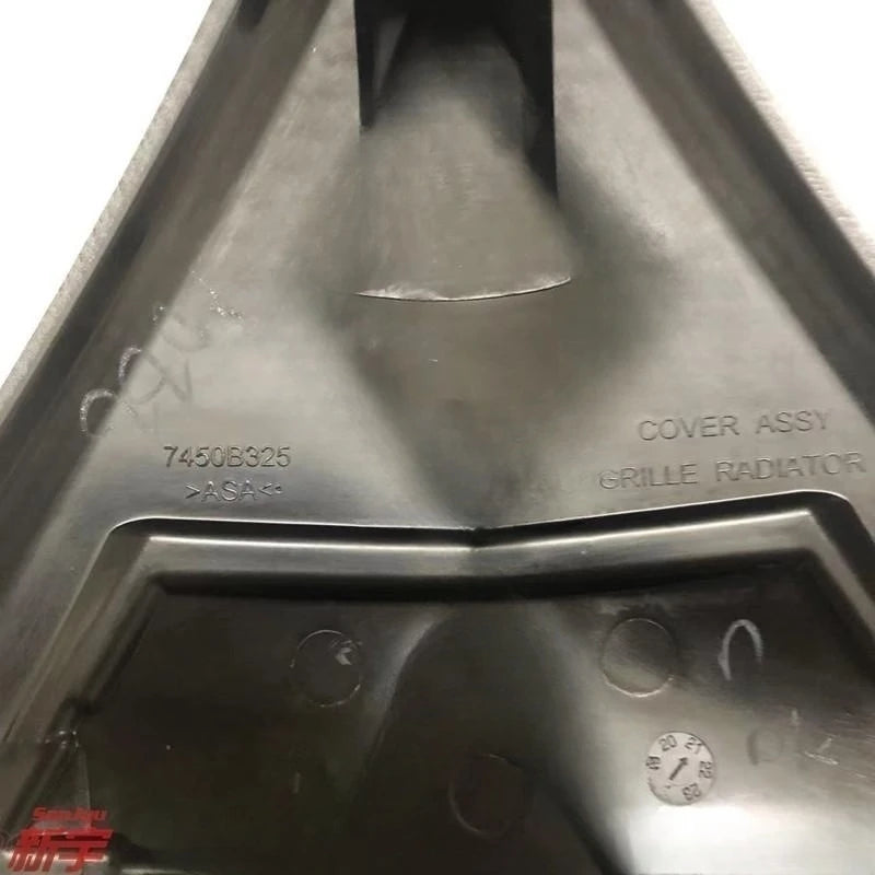 Pajero Sport MY2019-2023 KS0W HOLDER,FRONT CTR MARK （WITHOUT FCM）7450B325 GENUINE