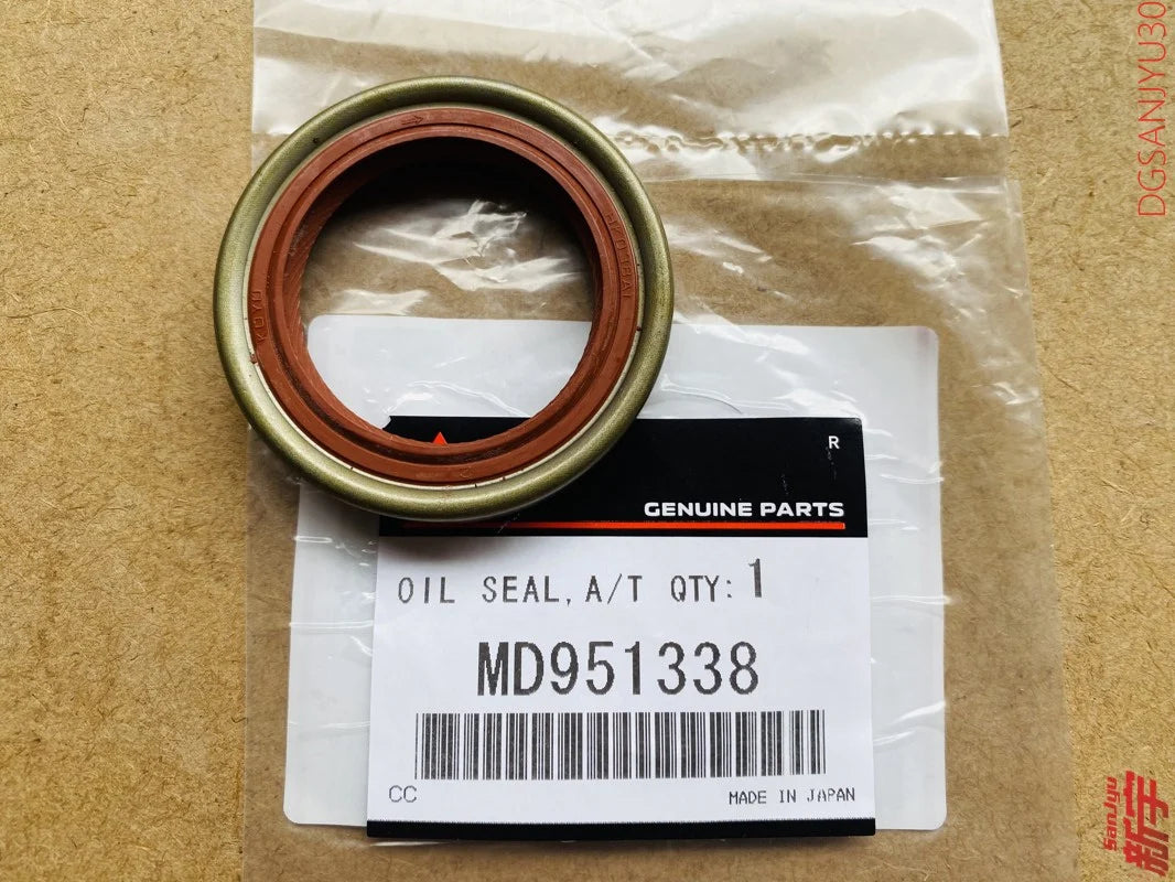 PAJERO IO H77W H76W PAJERO V20V30 L200 L300 L400 OIL SEAL,A/T OIL PUMP BODY MD951338 MR581104