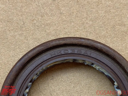 PAJERO V31V32V33V43V45 IO H65H77H66 L400 OIL SEAL,A/T OIL PUMP BODY MR581104(MD951338)