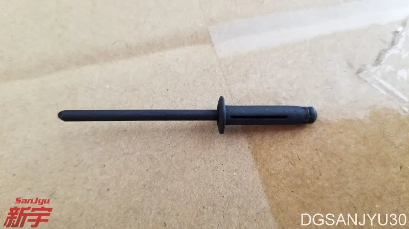 Outlander3 RIVET,FR BUMPER 2013-2021 BLIND 4.1X18.2 MU001657 GENUINE