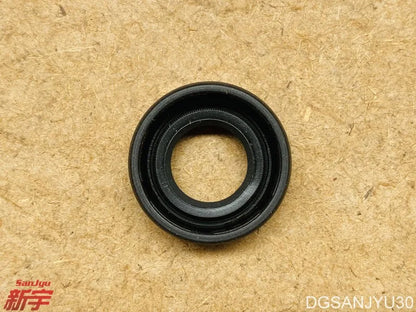 PAJERO V46V43V45V88V98 SPORT K96W KR1.3.5W KS1.2.3W  OIL SEAL,A/T CONVERTER HOUSING MR166223