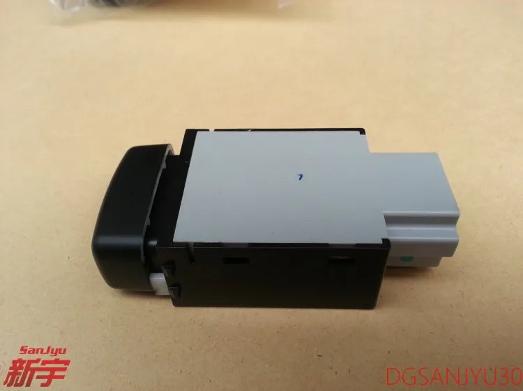 Lancer CY0A/EVOXCZ4A OUTLANDER CW0W ASX GA0W SWITCH,AFS CONTROL 8610A018