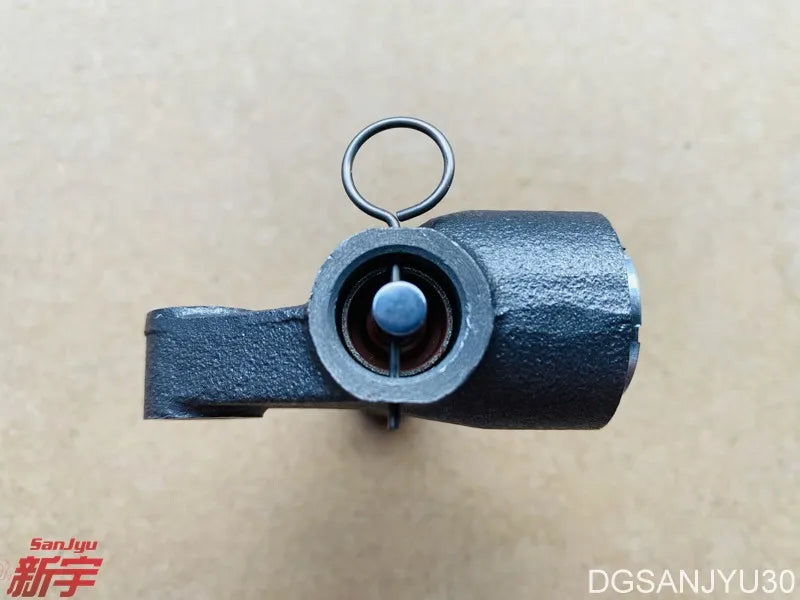 PAJERO L200 PAJEROSPORT GALANT L200 L300 L400 4G63 4G64 ENGINE ADJUSTER,TIMING BELT TENSIONER MD308587