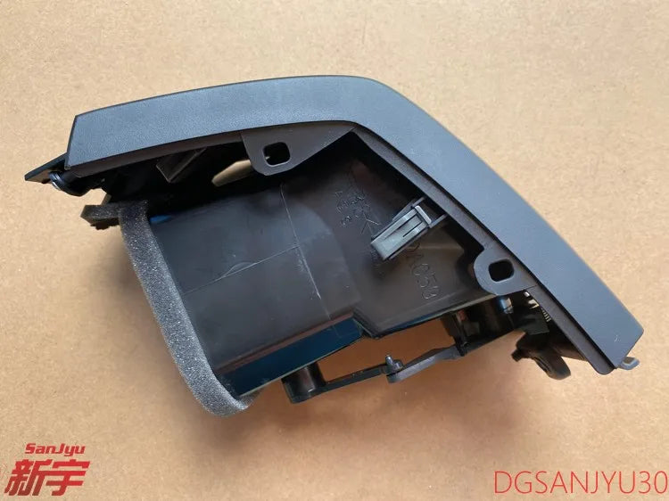 PAJERO V93V97V87 AIR OUTLET,INSTRUMENT PANEL SIDE,LH LEFT 8030A313XA MY2015-2022