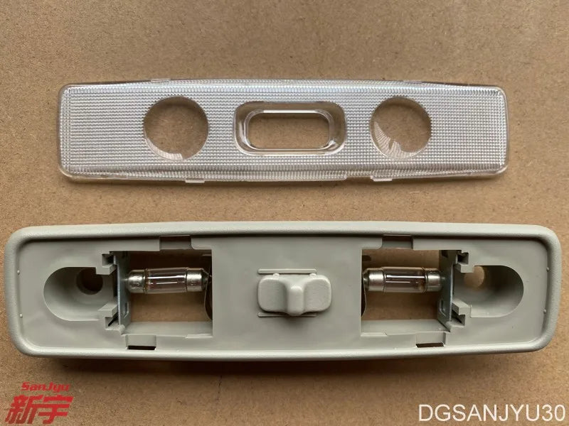 GRANDIS NA4W LAMP ASSY,ROOM,REAR BEIGE MR647324 Japan GENUINE