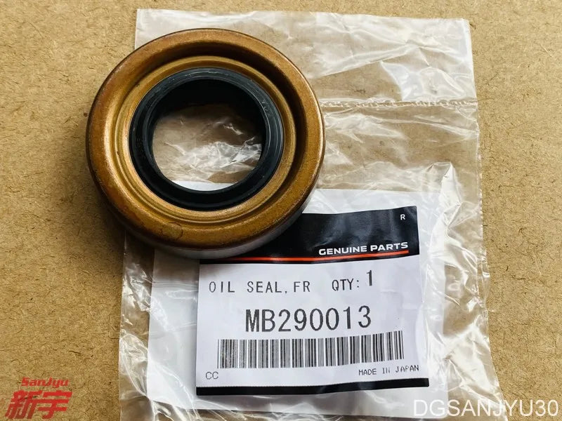 PAJERO IO H77H76 5MT PAJERO V30V40 L200 OIL SEAL,T/M FRONT DIFF CASE SIDE MB290013