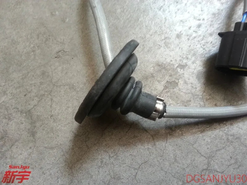 OUTLANDER ASX LANCER ECLIPSECROSS SENSOR,ENG CONTROL OXYGEN 1588A141 GENUINE JAPAN