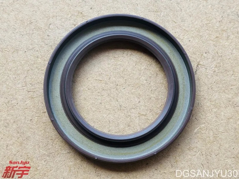 FOR Mazda 6 M2 M3 M5 M6 M8 CX7 gearbox front oil seal  FN11-19-241