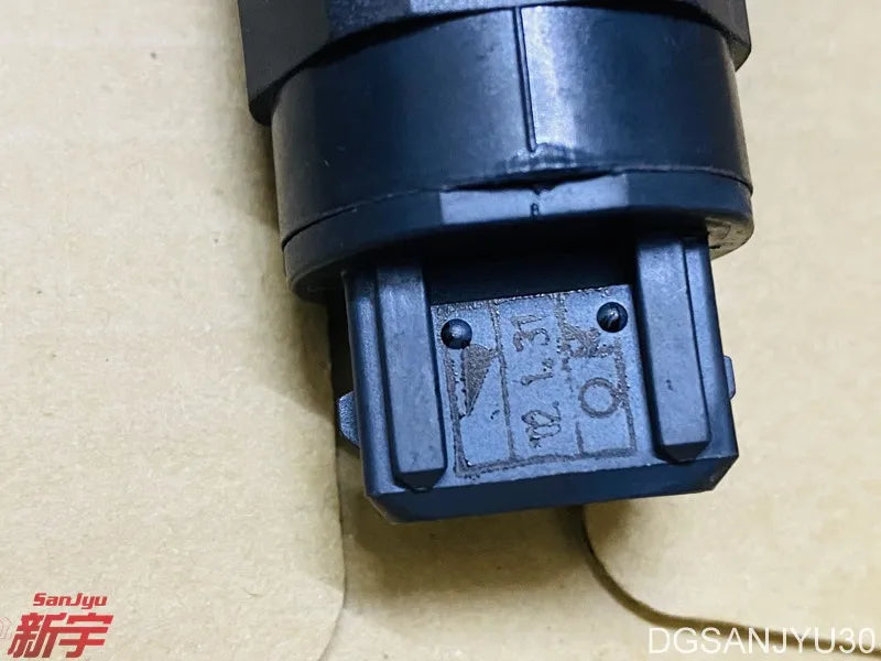 PAJERO MONTERO V10V20V30V40 L200 L300 L400 SPORT K80K90 KH0W SENSOR,VEHICLE SPEED MR122305