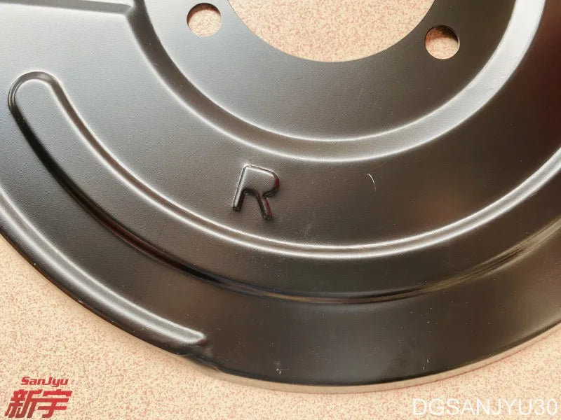 ECLIPSECROSS GK0W COVER,FRONT BRAKE DISC