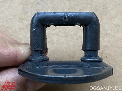 PAJERO V73 V93V97 STRIKER,FR RR DOOR LATCH 5715A303 MB867059