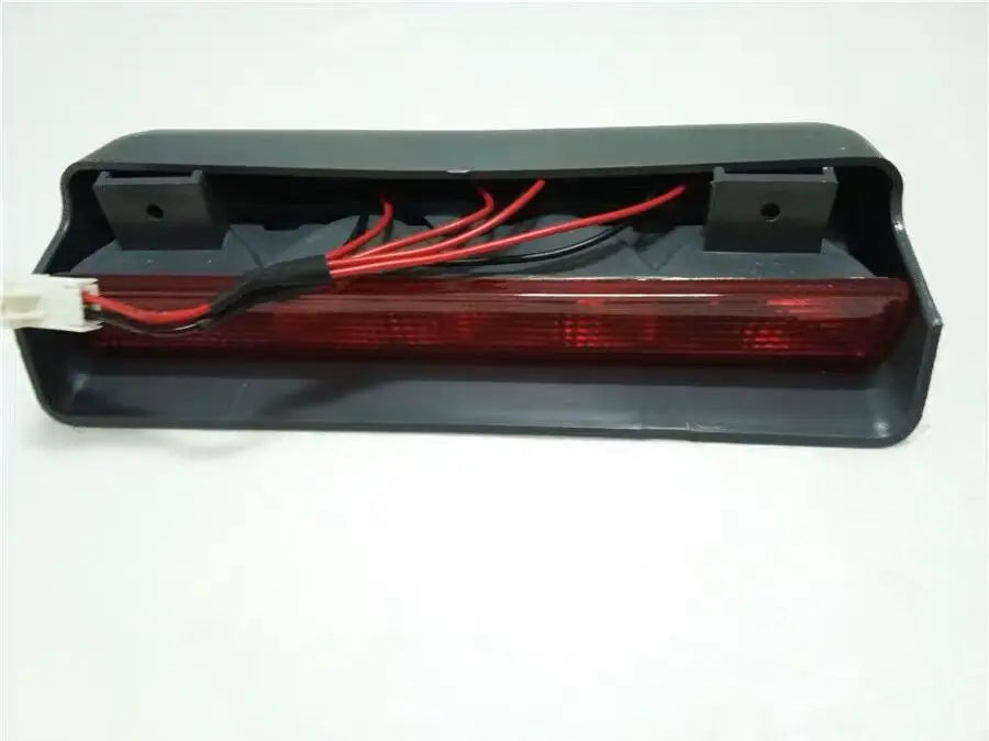 Pajero V20V30W LAMP ASSY,HIGH MOUNTED STOP